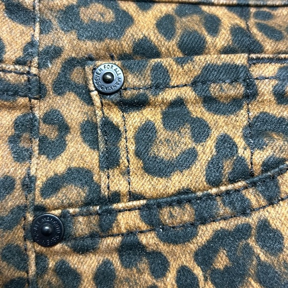 7 For All Mankind Anthropologie Leopard Print High Waist Slim Kick Jeans 28 - Picture 16 of 17